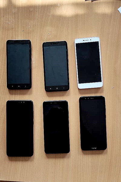 nad-ryazanskoi-koloniey-perehvatili-kvadrokopter-so-svertkom-s-telefonami-i-sim-kartoi1