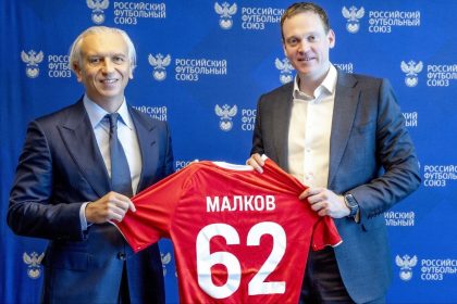 FUTBOLU_–_NOVOYe_RAZVITIYe