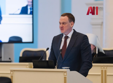 V_DEN'_ROZhDENIYa_-_NA_RABOTE